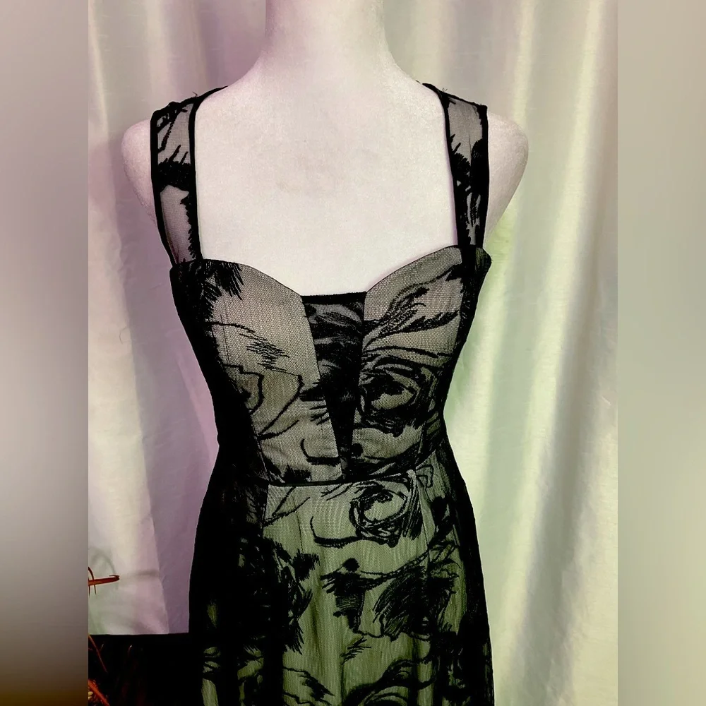 Aiden Mattox  Black Gown - Picture 4 of 14